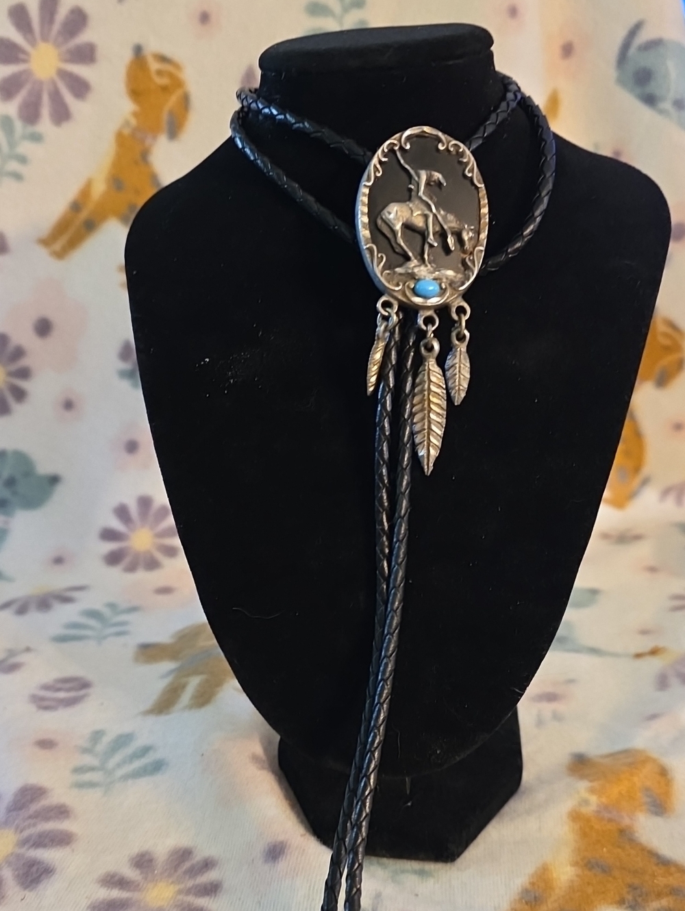 vintage Southwestern-style bolo tie